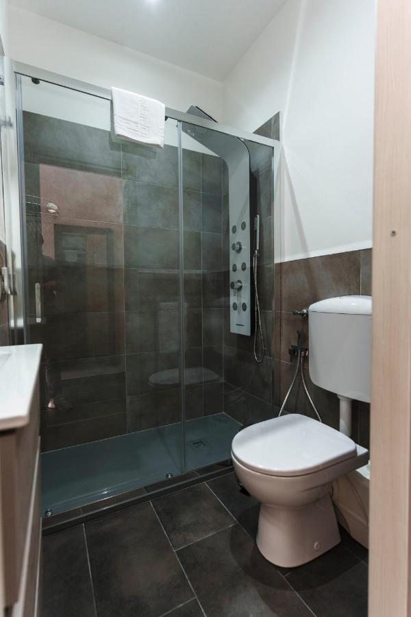 Julia Luxury Suite Rome Exterior photo