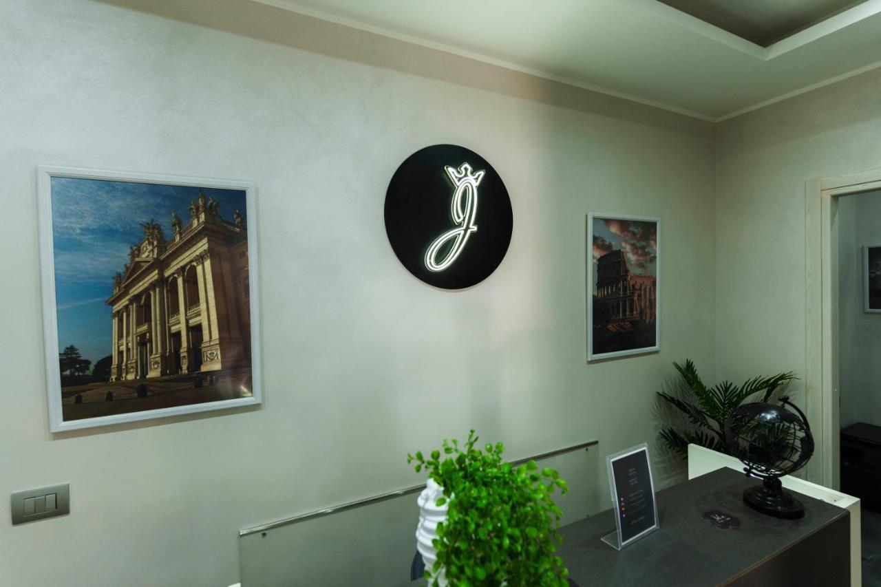 Julia Luxury Suite Rome Exterior photo